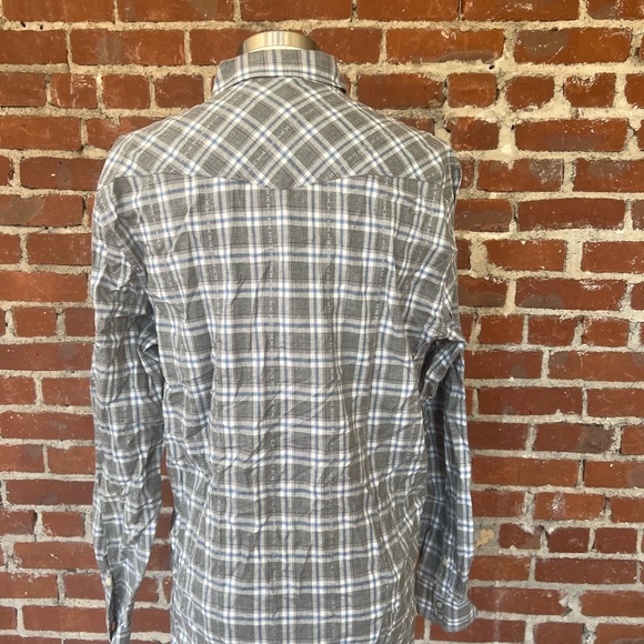 Lucky Brand Shirt Men’s Size Large Grey and White Plaid Snap Button Up - Picture 7 of 7